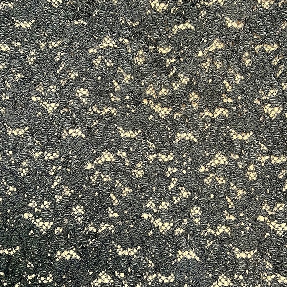 Elegant Black Lace Tank Top - Picture 7 of 7